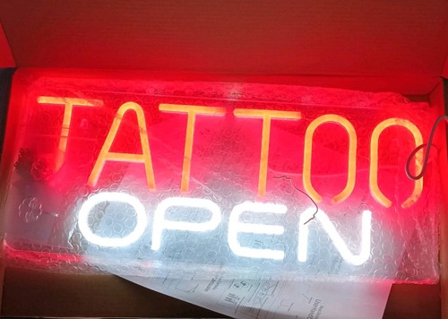 Led shop window - led, neon