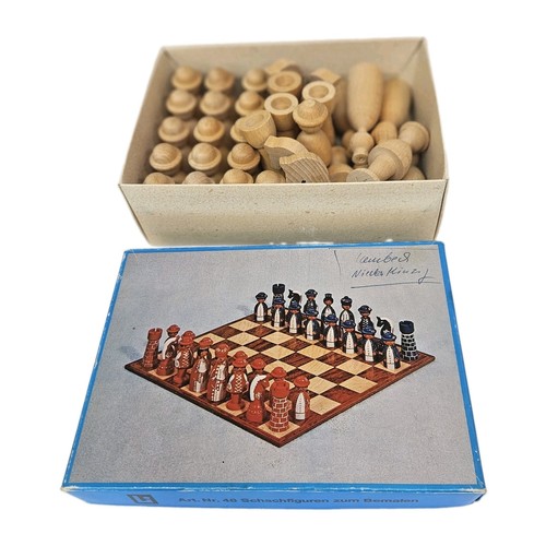 Vintage wooden chess set - wooden,