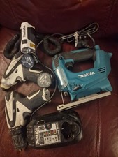 Makita FD02 12v White Impact Driver/Drill/Jigsaw/LED light 2xBatteries + Charger
