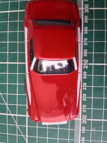 Scalextric type slot race - a,