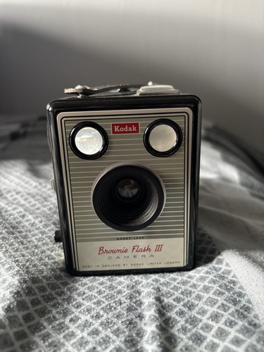 Vintage kodak brownie flash - kodak,
