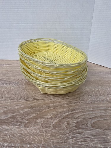 Small oval woven - woven, empty