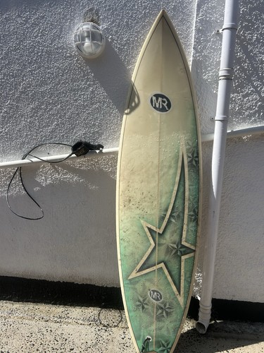 Custom made surfboard complete - custom,