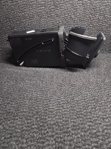 Volvo s60 cup holder - 05-09,