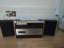 PORTABLE CASSETTE RECORDER