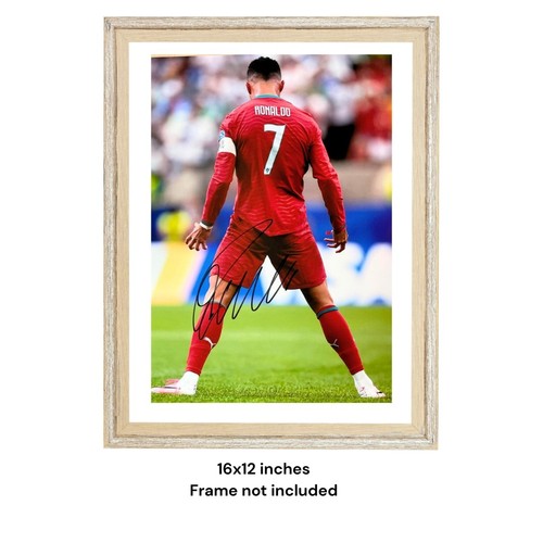 Cristiano ronaldo hand - ronaldo, signed