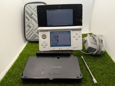 Nintendo 3DS Ice White Handheld System, Games  SD & Charger Dock  & Case