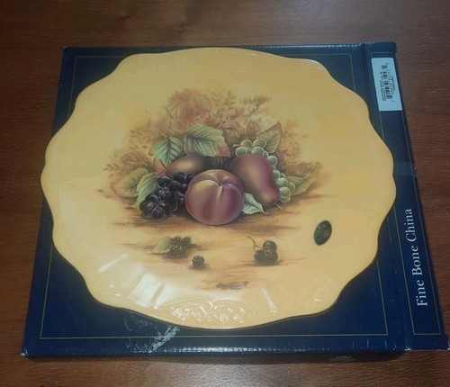 Aynsley orchard gold - gold, derwent