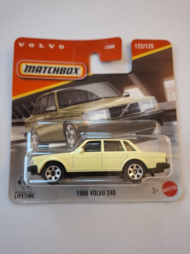 Matchbox 1986 volvo 240 yellow - 240,