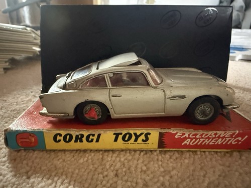 Original corgi james bond - original,