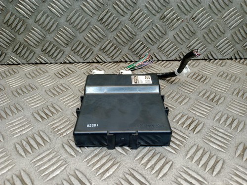 Toyota yaris hybrid vehicle - yaris,