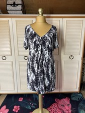 Bhs Black White Tunic Blouse