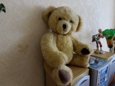 VINTAGE DEANS JOINTED PLUSH