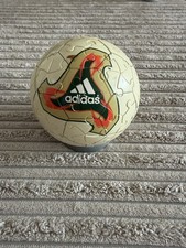 Adidas Fevernova 2002 World
