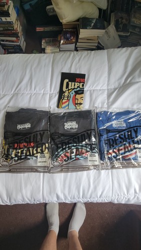 Johnny cupcakes men 2xl - cupcakes,