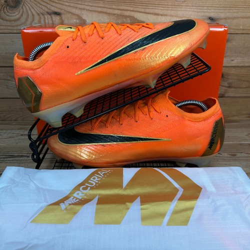 Nike football boots 9 - football,