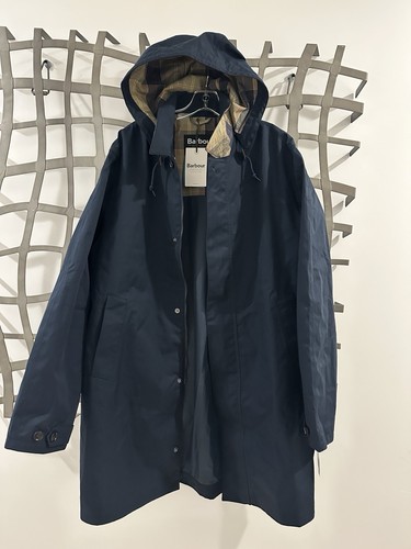 Barbour lorig mac hooded water - lorig,