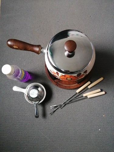 Vintage floral fondue set - floral,