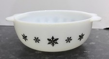 Vintage pyrex black - vintage,