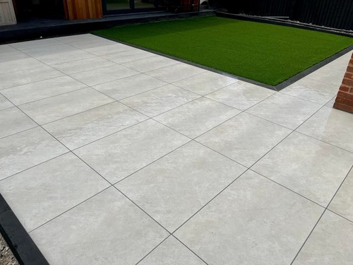 Quartz white porcelain - quartz,