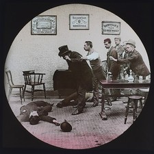 Photo VICTORIAN PUB FIGHT