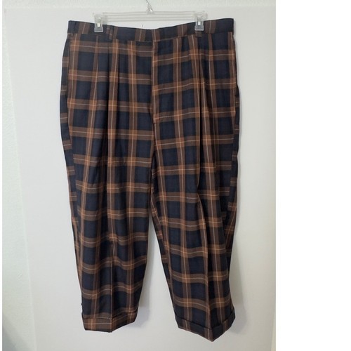 Smokey joe plaid pleated - smokey, joe's