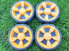 McCulloch M40-125 Wheels Set x4 For Petrol Lawn Mower 5744149