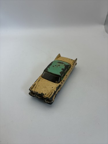 Dinky toys plymouth - dinky, plaza