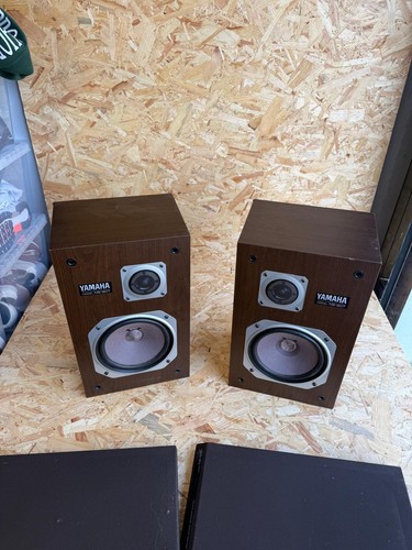 Yamaha 20t speakers - yamaha,