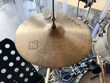 Istanbul Agop 15" Traditional
