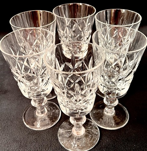 Edinburgh crystal hand cut - hand,
