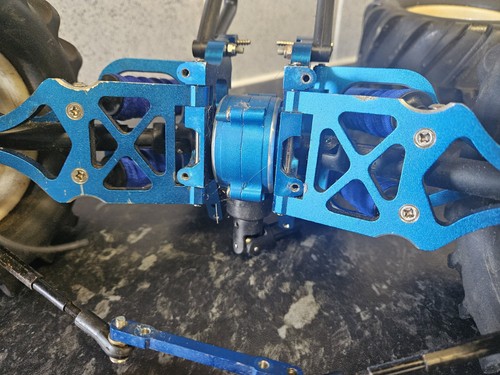 Traxxas tmaxx nitro truck - traxxas, 2.5