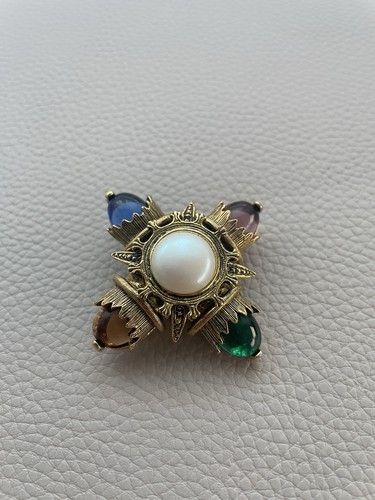 Vintage maltese cross brooch - vintage,