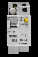 CRABTREE 32 AMP CURVE B 6kA 30mA DOUBLE POLE RCBO TYPE AC STARBREAKER