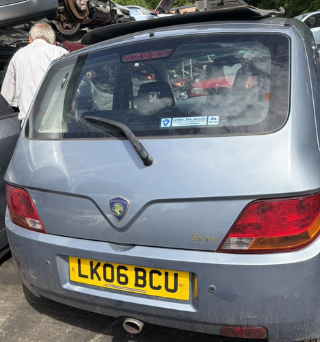 Proton parcel shelf - proton,