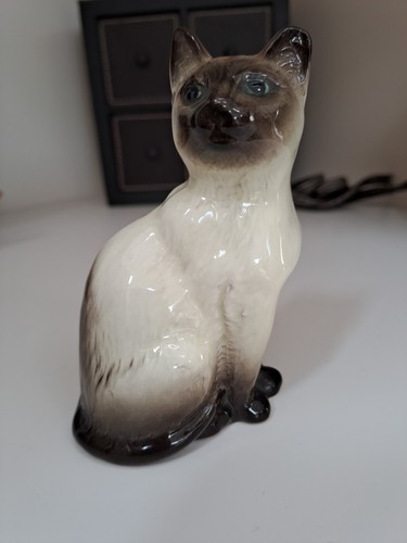 Royal doulton siamese sitting - royal,