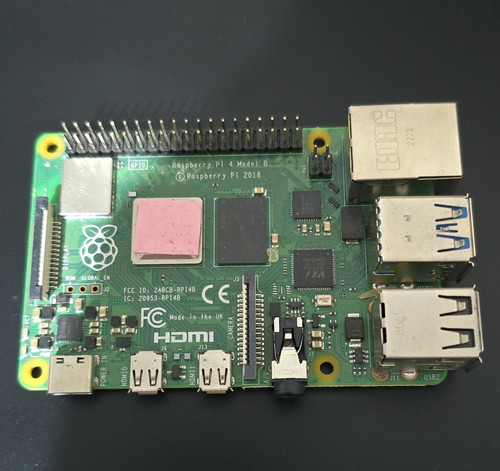 Raspberry model b - 4,