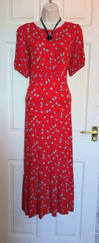 Roman red floral vintage - red,