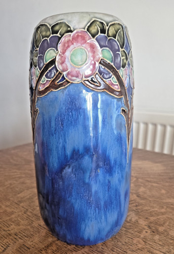 Royal doulton art nouveau vase - royal,