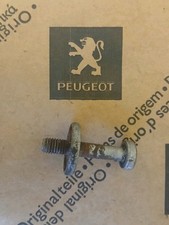 Peugeot 106 Bonnet Hood Striker Catch Bolt Pin S1 S2 Rallye XSi GTi 306 Mk1?