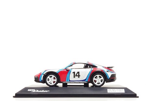 Spark porsche 911 dakar - 1:43,