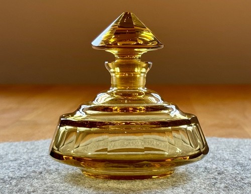 Art deco glass bottle - deco, design