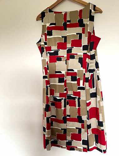 Hobbs size silk geometric - size,