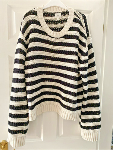 Ladies round neck black - h,