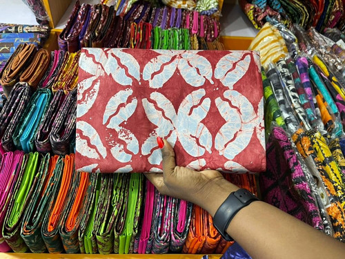 Yard red white - white, batik