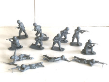 12 x AIRFIX. 1970's WWII