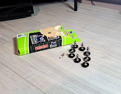 Subbuteo incomplete - subbuteo,