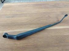Toyota Starlet Windscreen wiper arm from an R reg car.