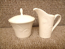 WEDGWOOD NATURE PATTERN MILK
