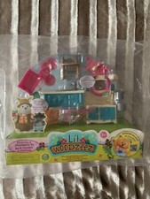 Lil Woodzeez Kitchenette And